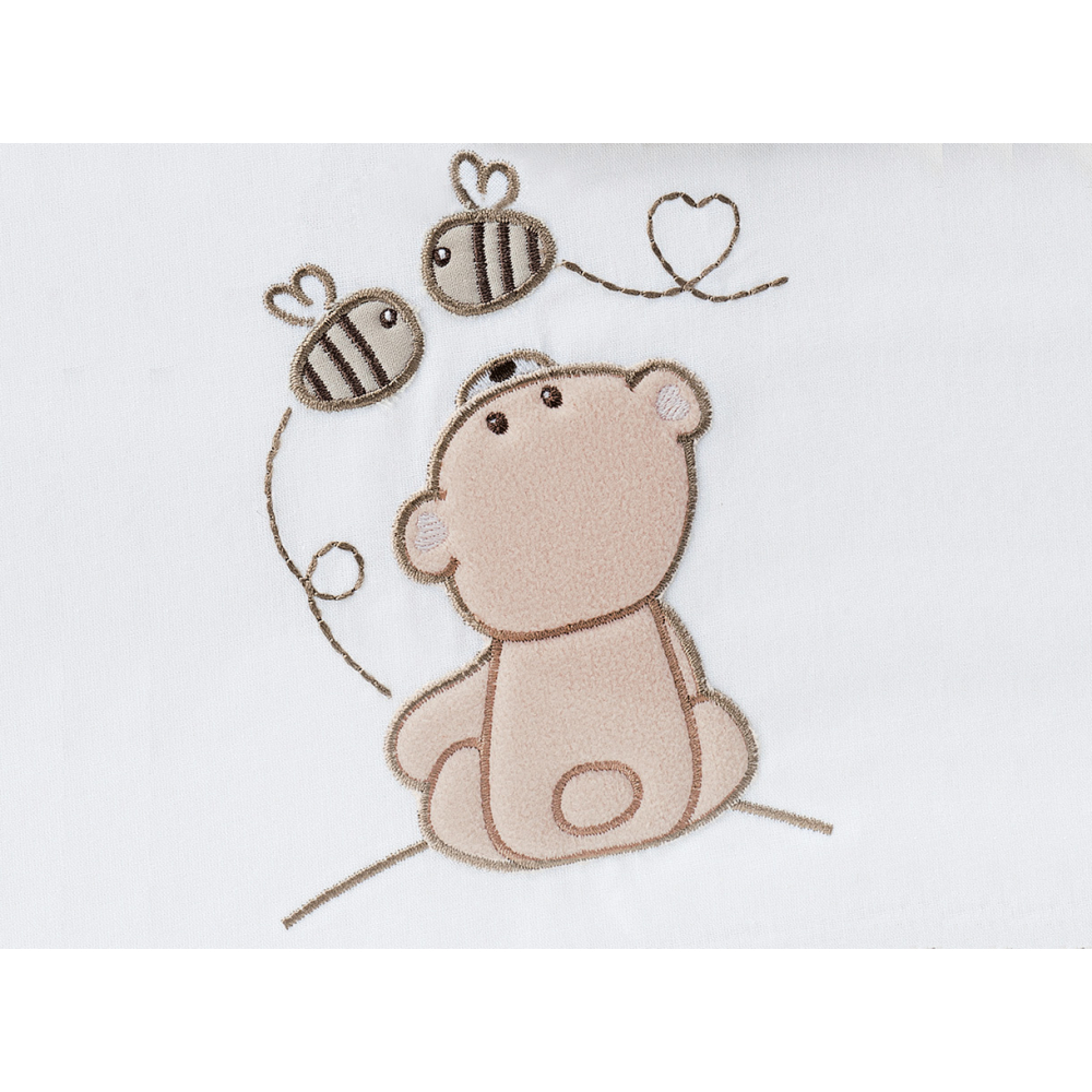 Ricami con un orsetto goloso e due simpatiche apine, nelle tinte del beige